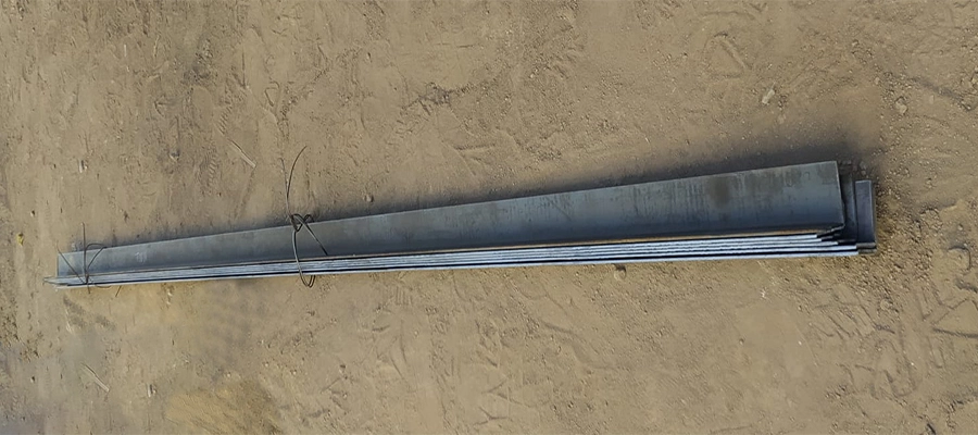 Уголок оцинкованный фото