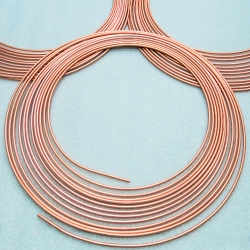 Медная капиллярная трубка холоднодеформированная 2х0.65х100000 мм М3 ГОСТ 2624-2016 - фото